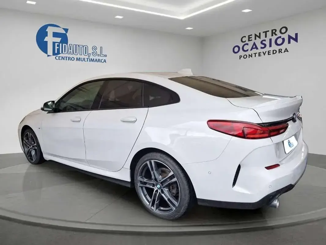 Usado BMW 218 150 CV (110 kW) 2020 Blanco Coupe
