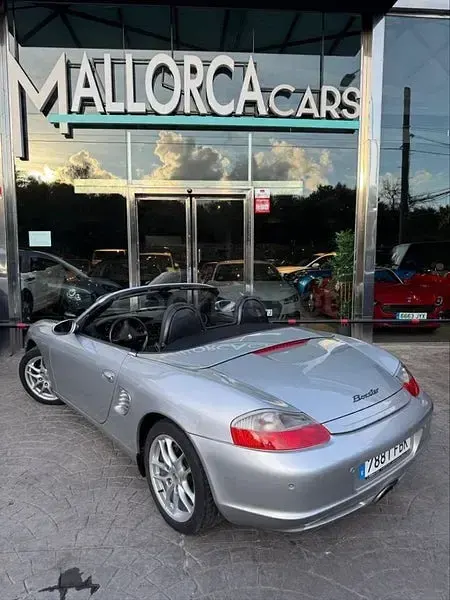 Käytetty Porsche Boxster 228 HP (167 kW) 2004 Harmaa Avoauto