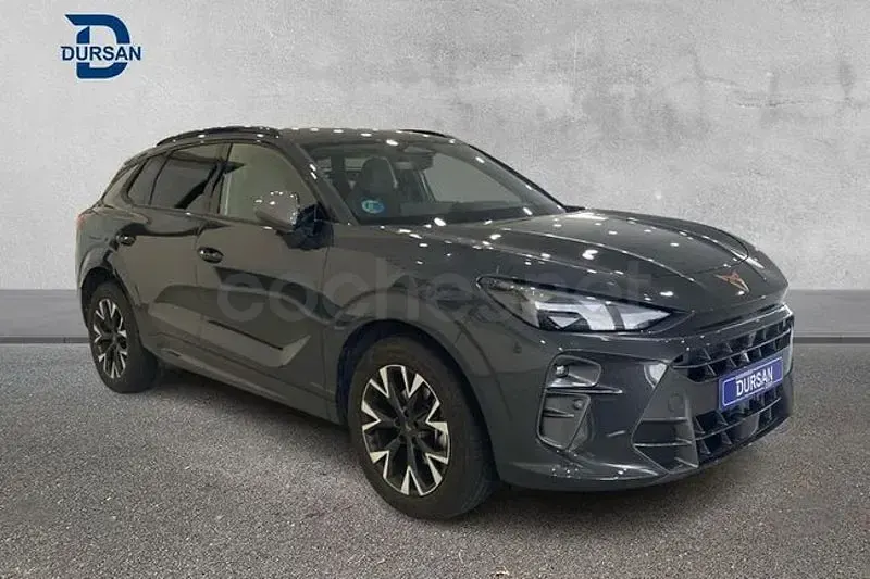Usado Cupra Terramar 150 CV (110 kW) 2025 Gris / plata SUV