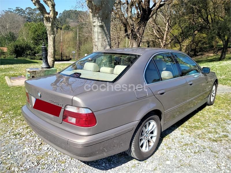 Usado BMW 525 163 CV (119 kW) 2002 Beige Berlina