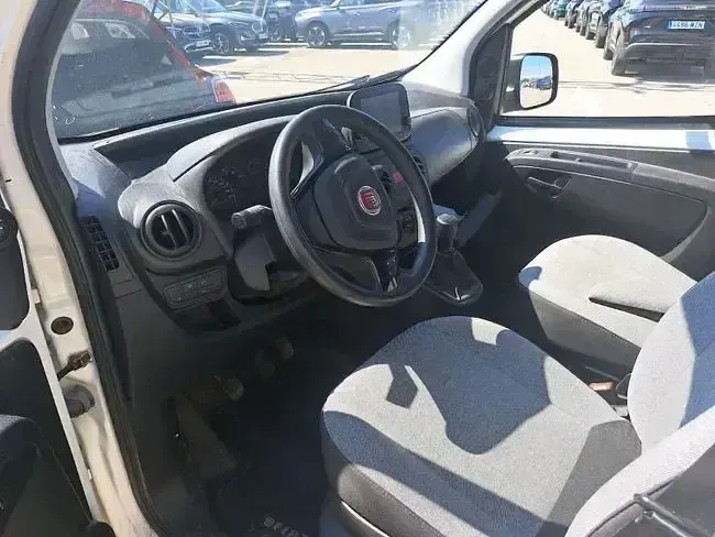 Usado Fiat Fiorino 80 CV (58 kW) 2022 Blanco Monovolumen
