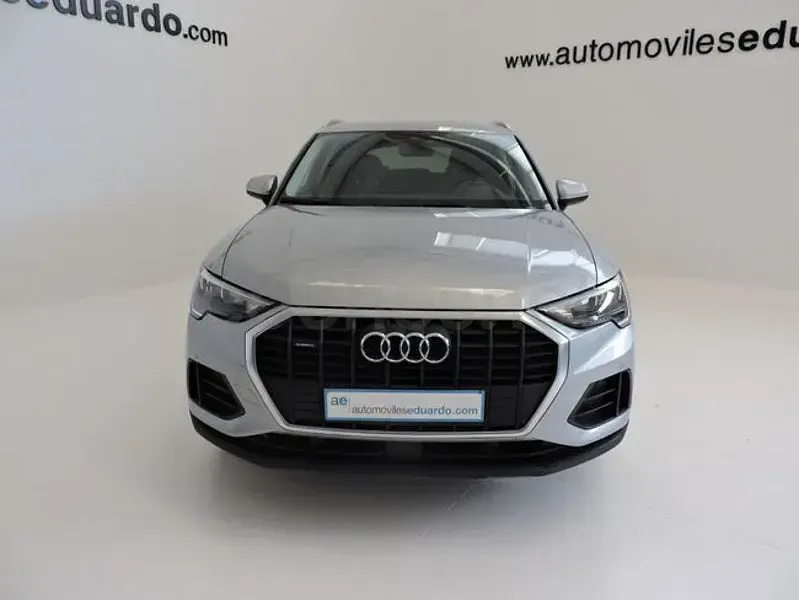 Usado Audi Q3 150 CV (110 kW) 2021 Gris / plata SUV