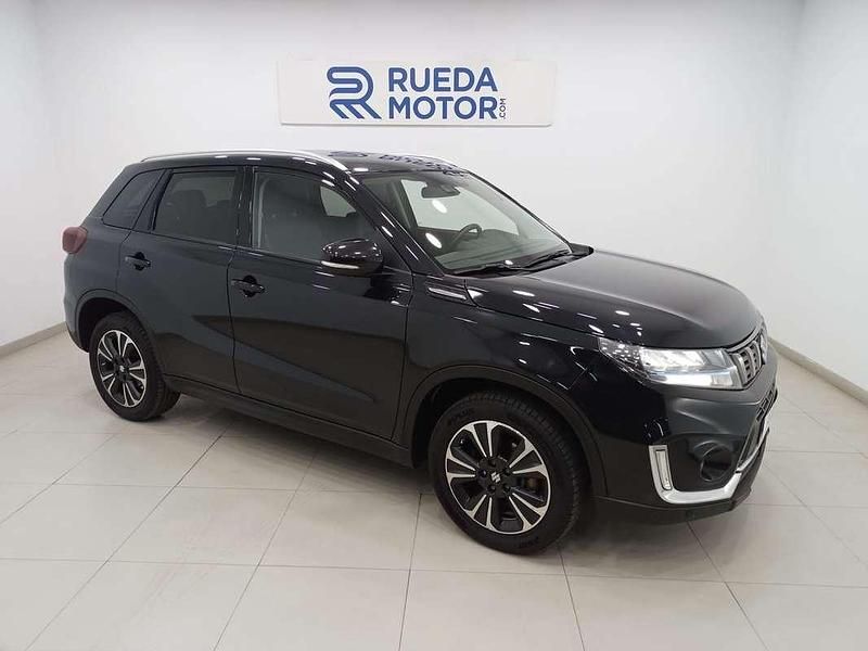 Usado Suzuki Vitara GLX 116 CV (85 kW) 2022 Negro SUV