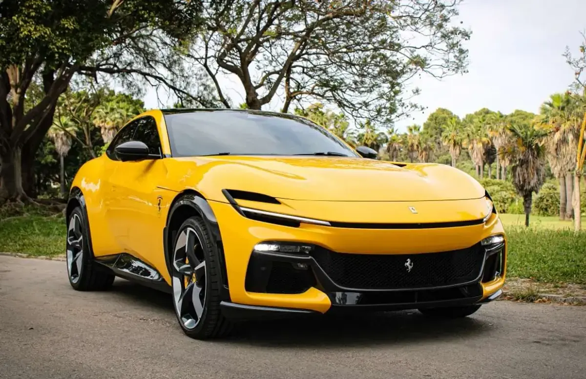Nuevo Ferrari Purosangue 725 CV (533 kW) 2025 Amarillo SUV