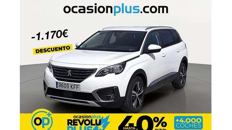 Usado Peugeot 5008 Allure 131 CV (96 kW) 2017 Blanco SUV