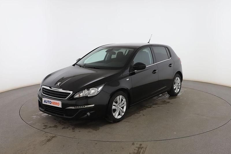 Usado Peugeot 308 Style 120 CV (88 kW) 2016 Negro Utilitario