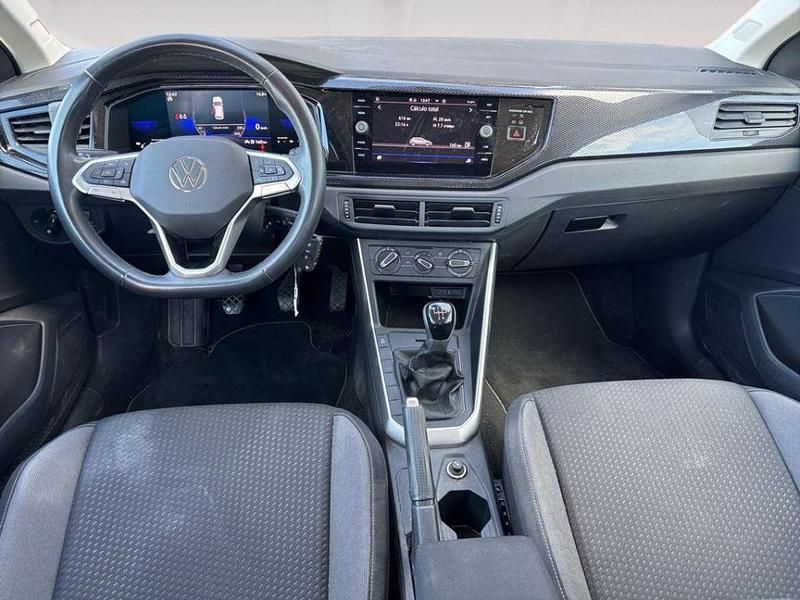 Usado VW Polo Life 95 CV (69 kW) 2022 Rojo Utilitario