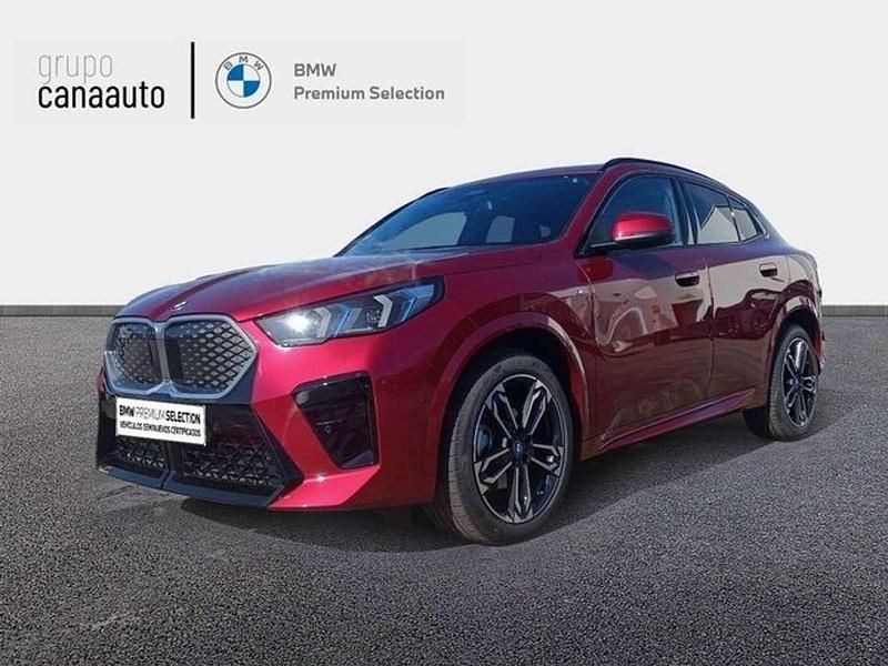 Rojo Usado 2024 BMW iX2 Comfort Edition SUV | 38.900 € (Super precio) - Imagen 1/4