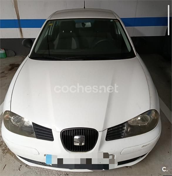 Blanco Usado 2005 Seat Ibiza Reference Berlina | 3000 € (Precio justo) - Imagen 1/4