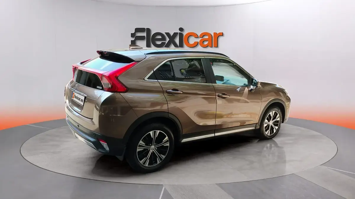 Usado Mitsubishi Eclipse Cross 163 CV (119 kW) 2021 Beige SUV