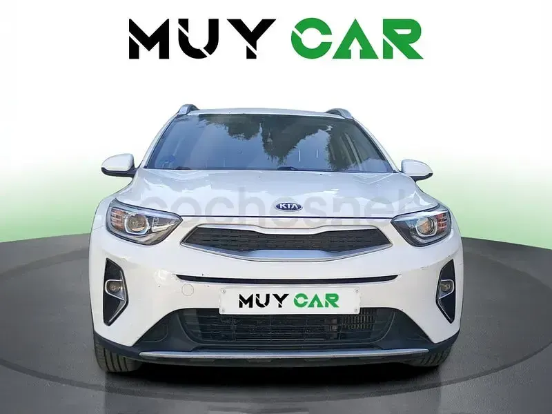 Usado Kia Stonic 100 CV (73 kW) 2021 Blanco SUV