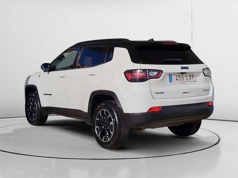 Usado Jeep Compass Trailhawk 242 CV (177 kW) 2022 Blanco SUV