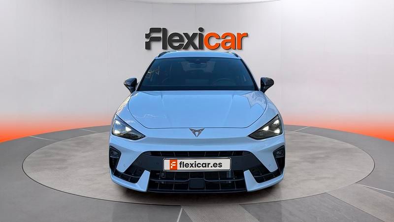 Usado Cupra Leon 150 CV (110 kW) 2025 Blanco Familiar