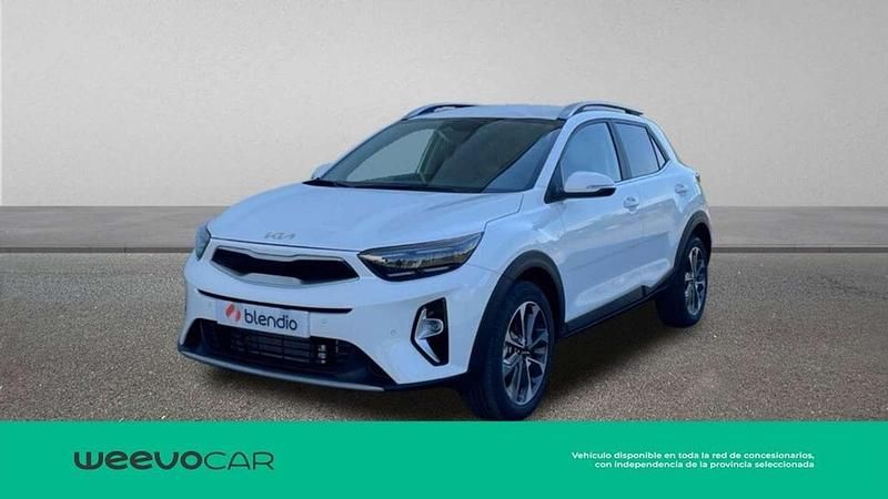 Usado Kia Stonic Style 101 CV (74 kW) 2025 Blanco SUV
