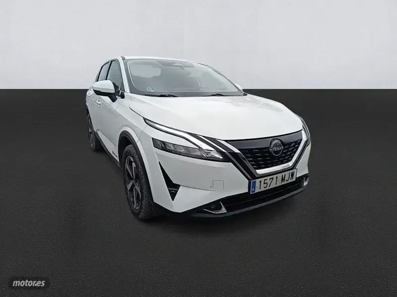 Usado Nissan Qashqai N-Connecta 190 CV (139 kW) 2023 Blanco SUV