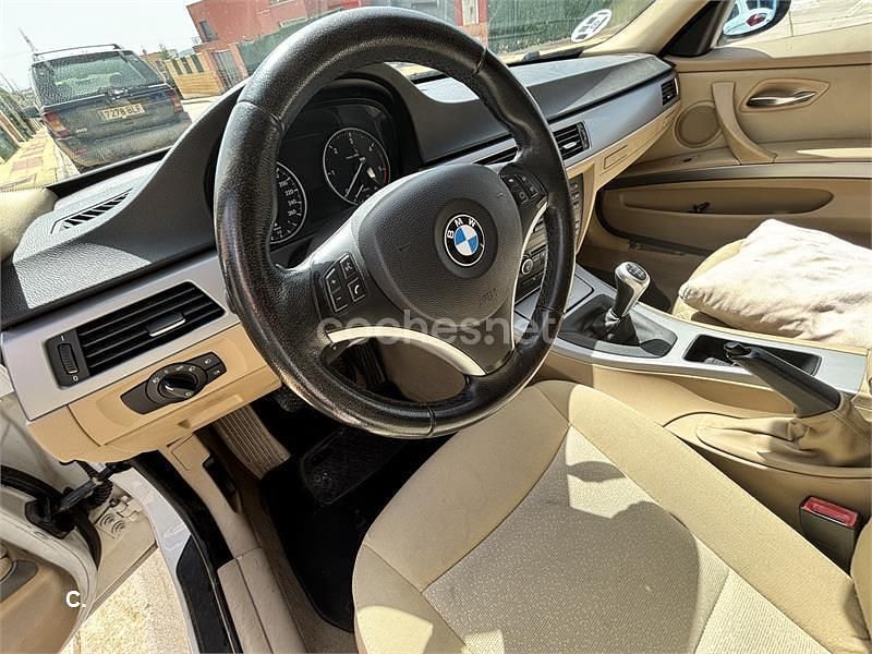 Usado BMW 320 163 CV (119 kW) 2008 Blanco Familiar