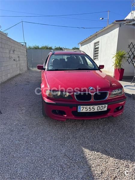 Usado BMW 320 150 CV (110 kW) 2004 Rojo Familiar