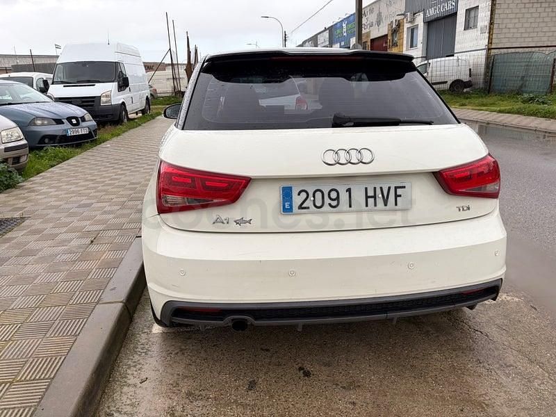 Usado Audi A1 Attraction 90 CV (66 kW) 2014 Beige Utilitario