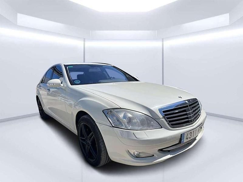 Usado Mercedes S500 388 CV (285 kW) 2006 Blanco Berlina