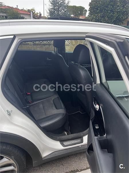 Usado Kia Niro 141 CV (103 kW) 2016 Blanco SUV