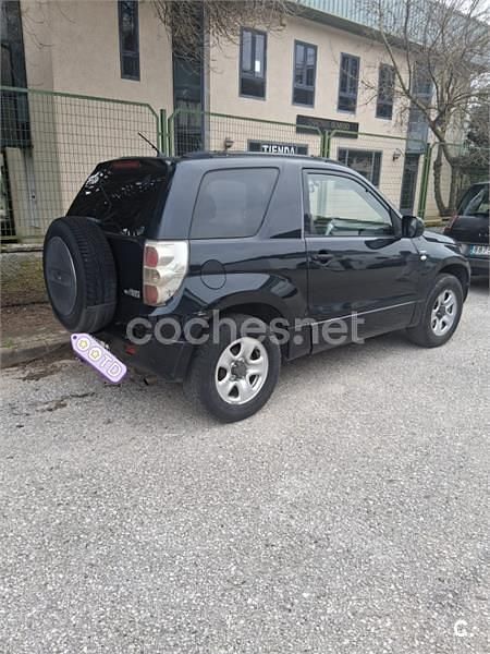 Usado Suzuki Grand Vitara 129 CV (94 kW) 2006 Negro SUV