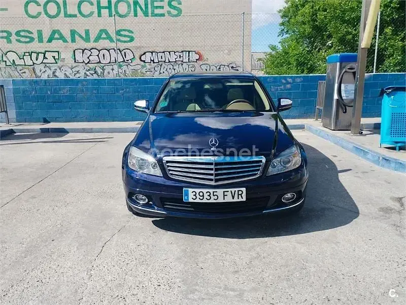 Usado Mercedes C350 Elegance 272 CV (200 kW) 2007 Azul Berlina