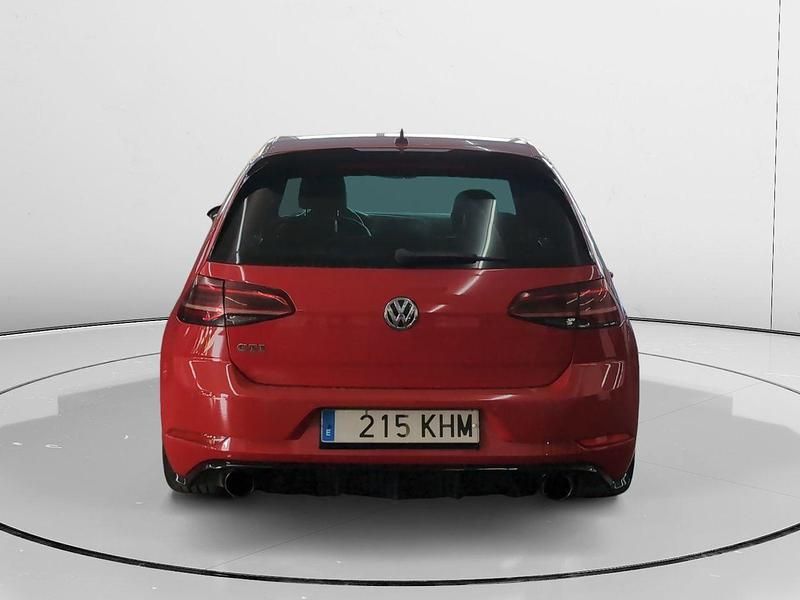 Usado VW Golf VII GTI 230 CV (169 kW) 2018 Rojo Berlina