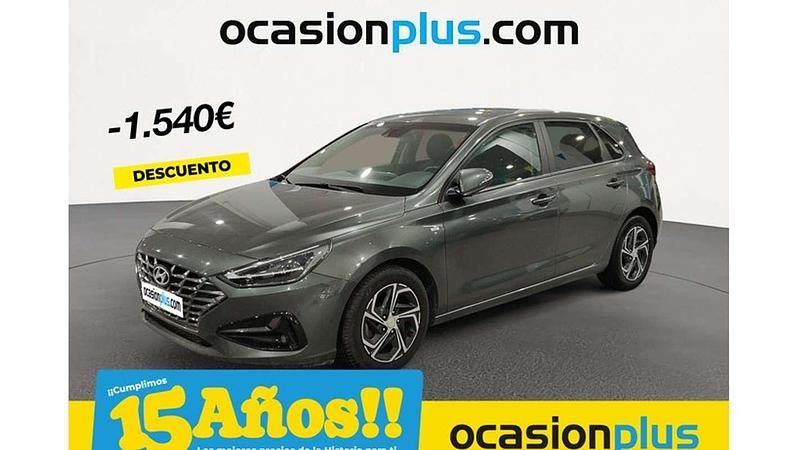 Gris Usado 2022 Hyundai i30 N Line Utilitario | 14.991 € (Buen precio) - Imagen 1/4