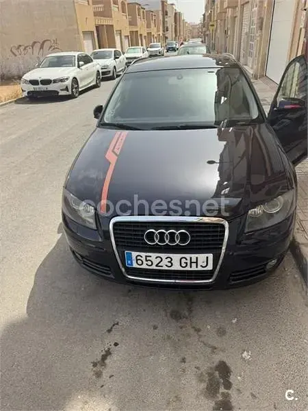 Usado Audi A3 Ambiente 140 CV (102 kW) 2008 Negro Utilitario