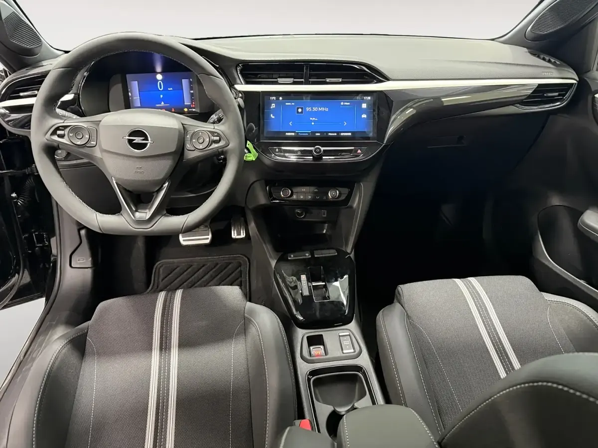 Nuevo Opel Corsa Edition 110 CV (80 kW) 2026 Negro Utilitario