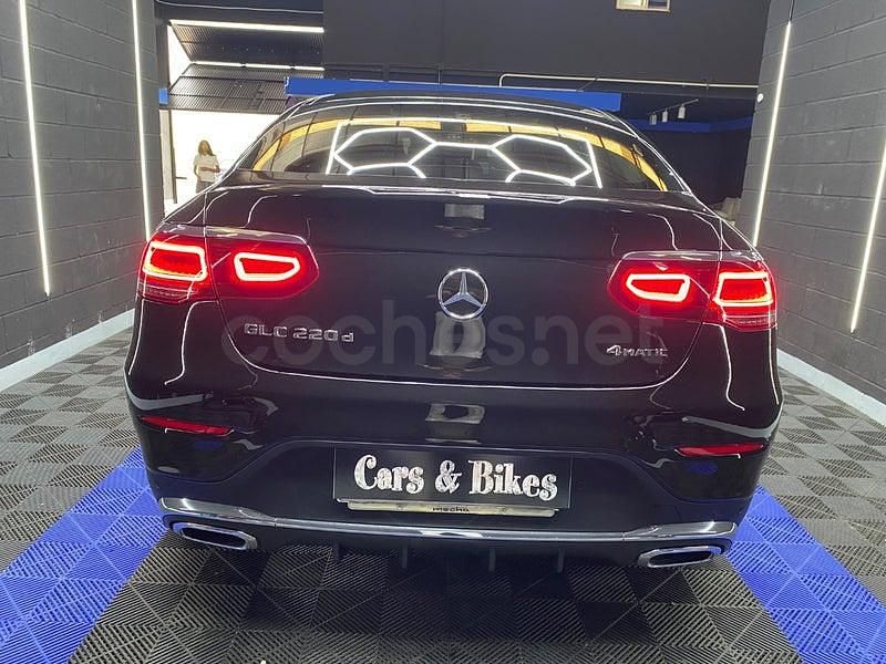 Usado Mercedes GLC220 194 HP (142 kW) 2021 Preto Coupé