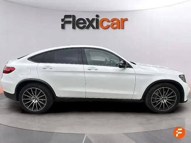 Usado Mercedes GLC220 170 HP (125 kW) 2019 Branco Coupé