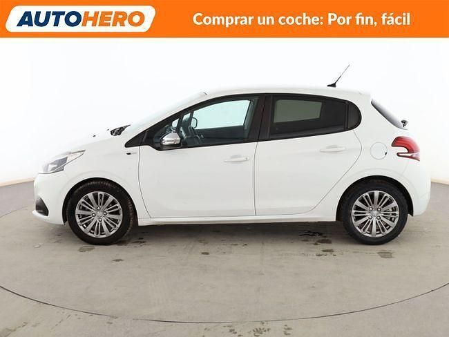 Usado Peugeot 208 Style 100 CV (73 kW) 2016 Blanco Utilitario