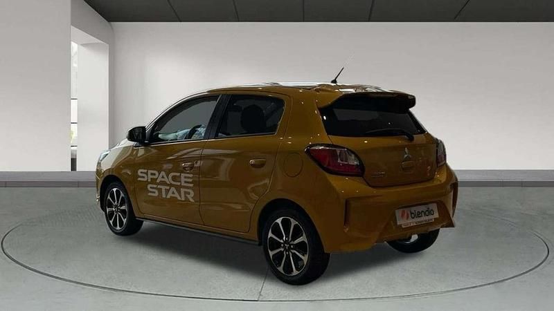Marrón Nuevo 2025 Mitsubishi Space Star Utilitario | 14.365 € (Precio justo) - Imagen 1/3