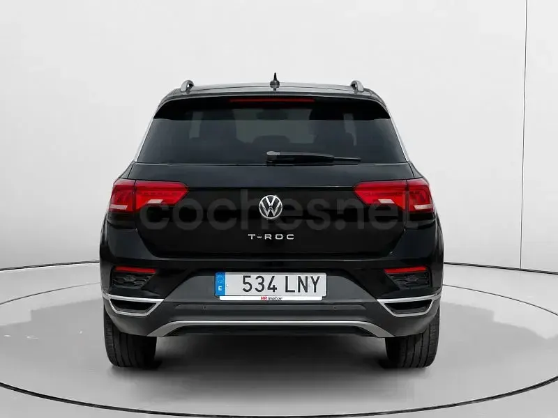 Usado VW T-Roc Advance 115 CV (84 kW) 2021 Negro SUV