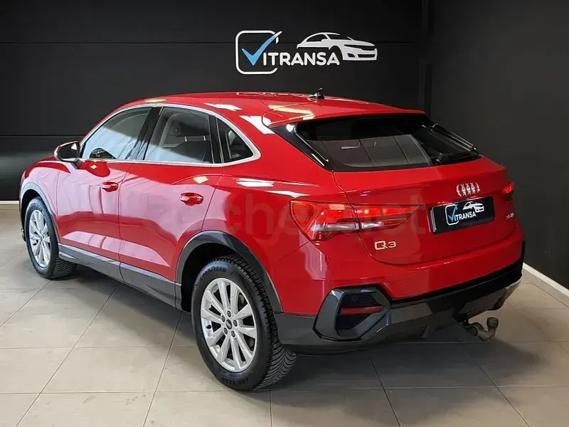 Usado Audi Q3 Sportback 150 CV (110 kW) 2021 Rojo SUV