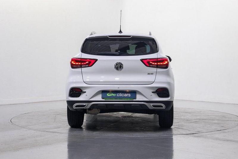 Usado MG ZS Comfort 106 CV (77 kW) 2023 Blanco SUV