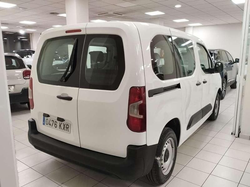 Usado Citroën Berlingo Live 102 CV (75 kW) 2019 Blanco Monovolumen