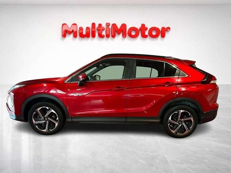 Usado Mitsubishi Eclipse Cross 188 CV (138 kW) 2022 Rojo SUV