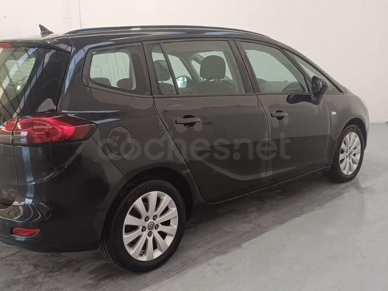 Usado Opel Zafira Tourer Selective 130 CV (95 kW) 2015 Negro Monovolumen