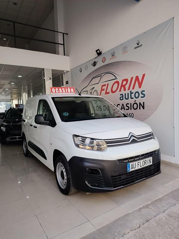 Blanco Usado 2021 Citroën Berlingo Feel Monovolumen | 10.500 € (Super precio) - Imagen 1/4