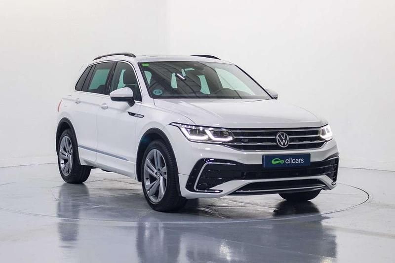 Usado VW Tiguan R-line 150 CV (110 kW) 2021 Blanco SUV