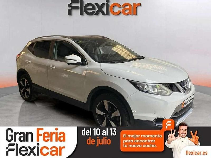 Blanco Usado 2015 Nissan Qashqai S SUV | 13.290 € (Precio justo) - Imagen 1/4