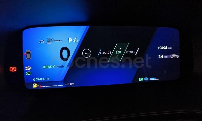 Usado Renault Symbioz Techno 145 CV (106 kW) 2025 Rojo SUV