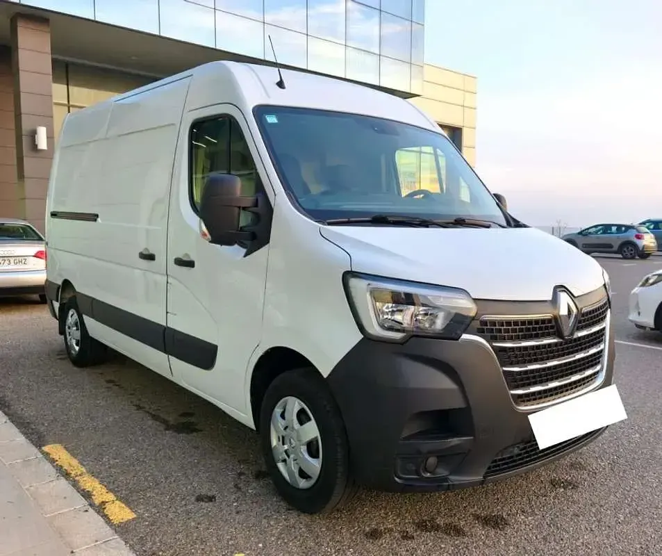 Usado Renault Master 169 CV (124 kW) 2020 Blanco Monovolumen