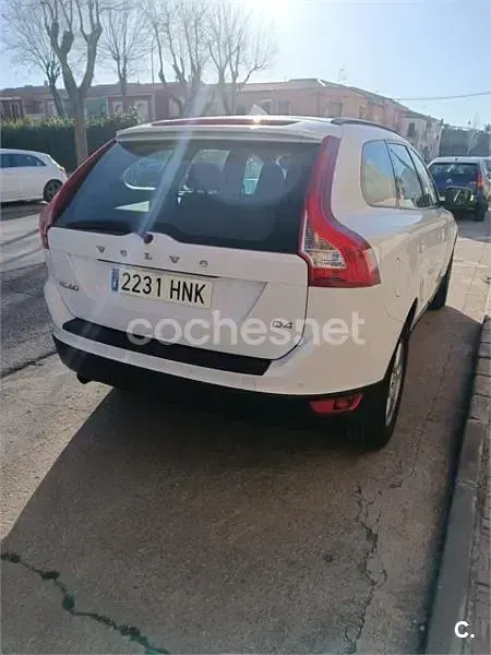 Usado Volvo XC60 Summum 163 CV (119 kW) 2012 Blanco SUV