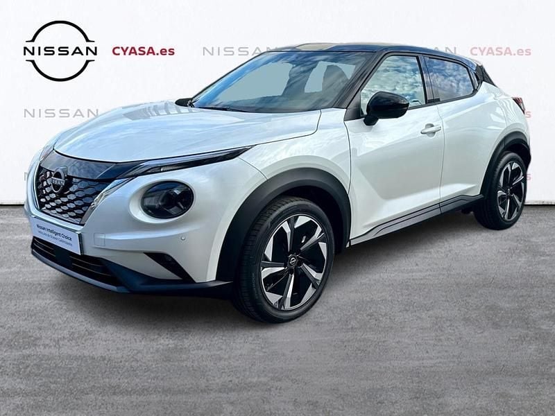 Usado Nissan Juke Tekna 143 CV (105 kW) 2025 Kori white metalizado techo black SUV