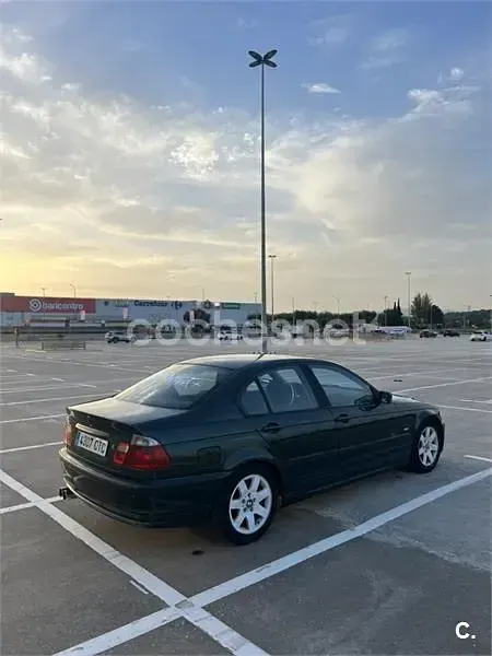 Usado BMW 320 136 CV (100 kW) 1999 Verde Berlina