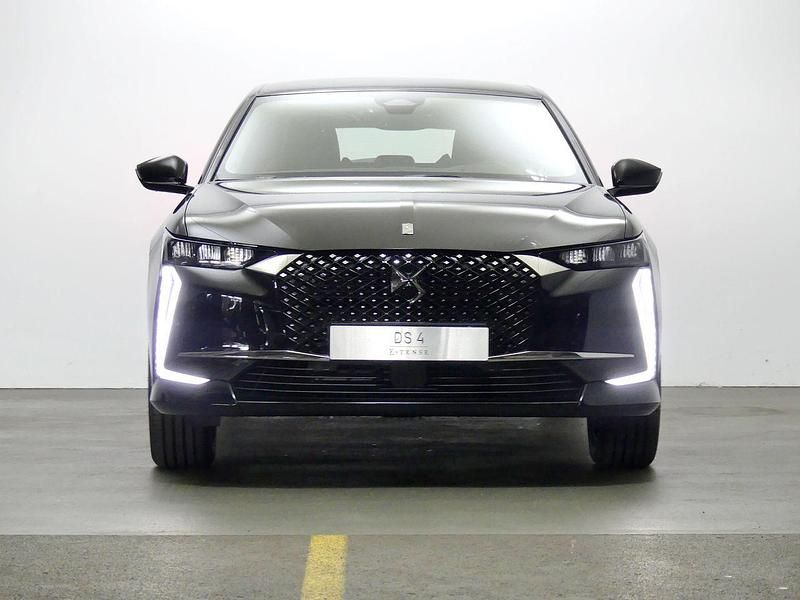Usado DS Automobiles DS4 Trocadero 225 CV (165 kW) 2023 Negro