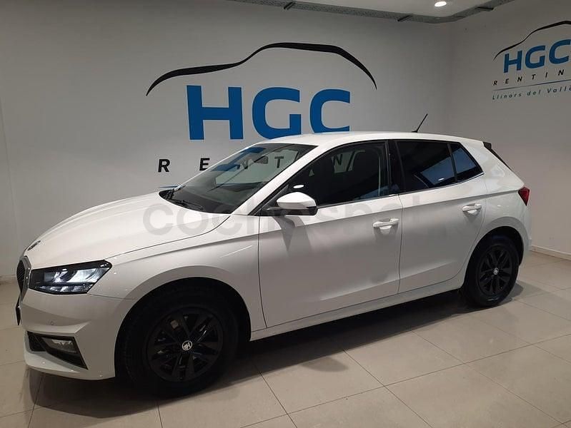 Nuevo Skoda Fabia Selection 115 CV (84 kW) 2025 Blanco Utilitario